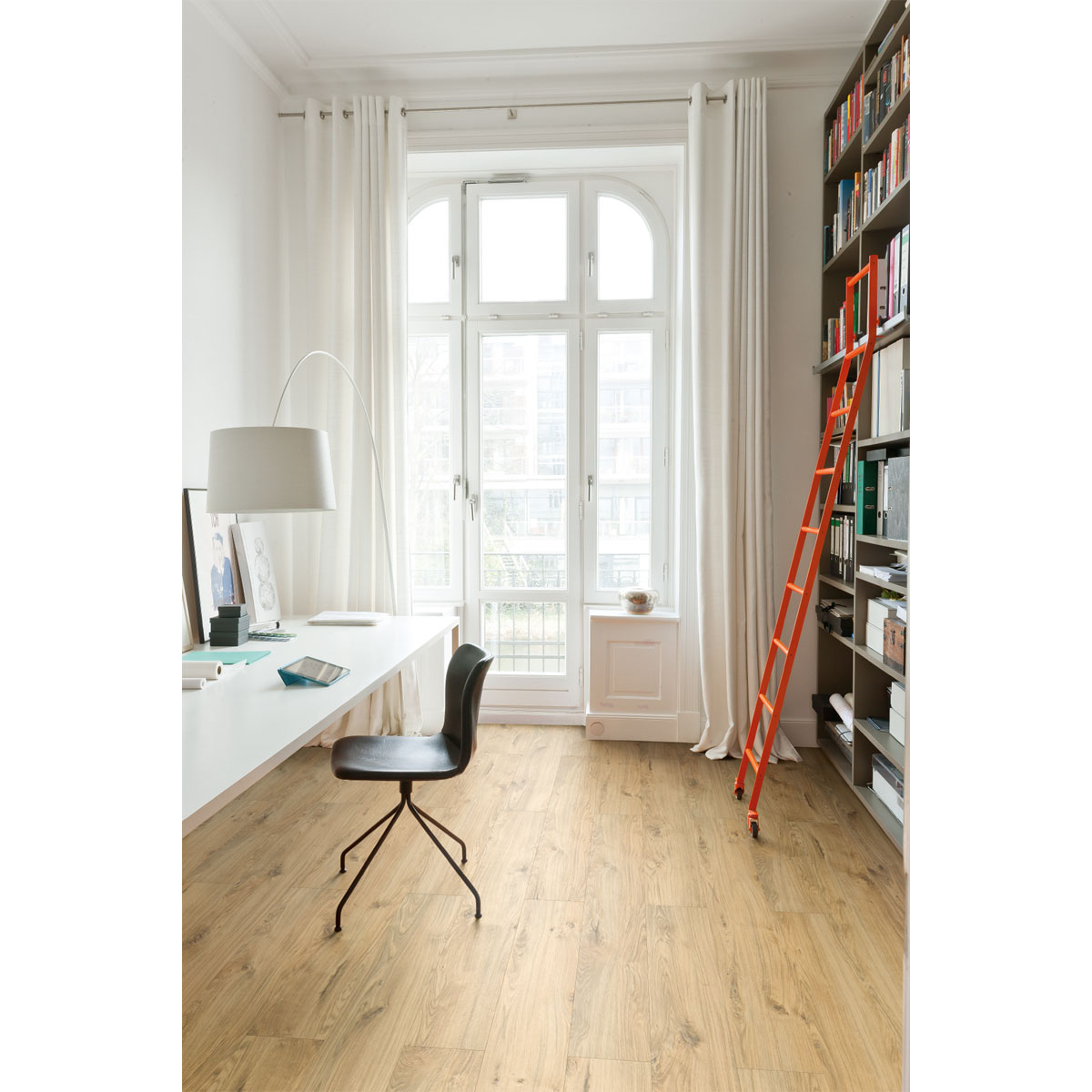 Designboden Hydrostar Eiche Alba 128,2 x 23,5 cm Bild 4