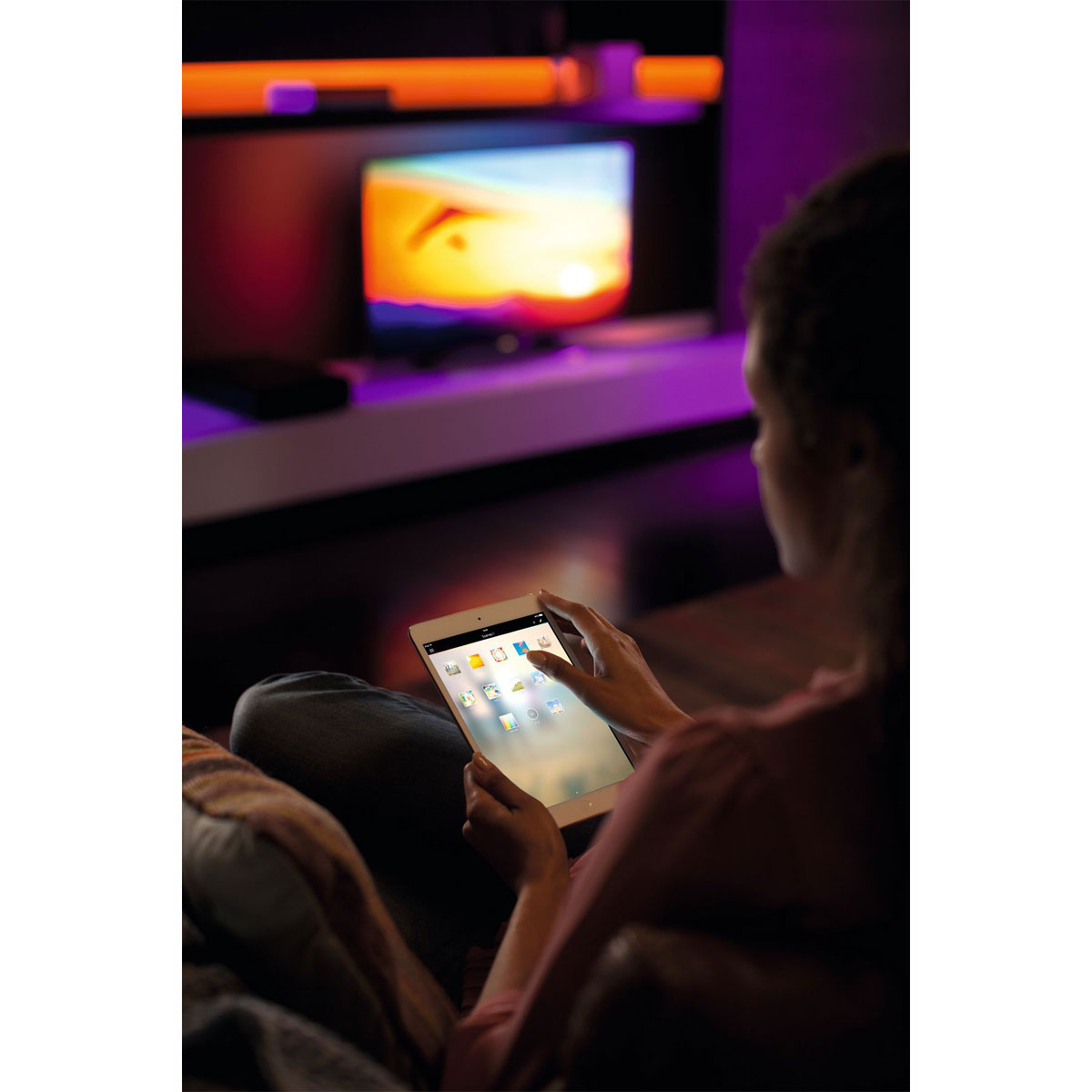 Philips Hue LED-Lichtband Lightstrip Plus Erweiterung 1m weiß Bild 7