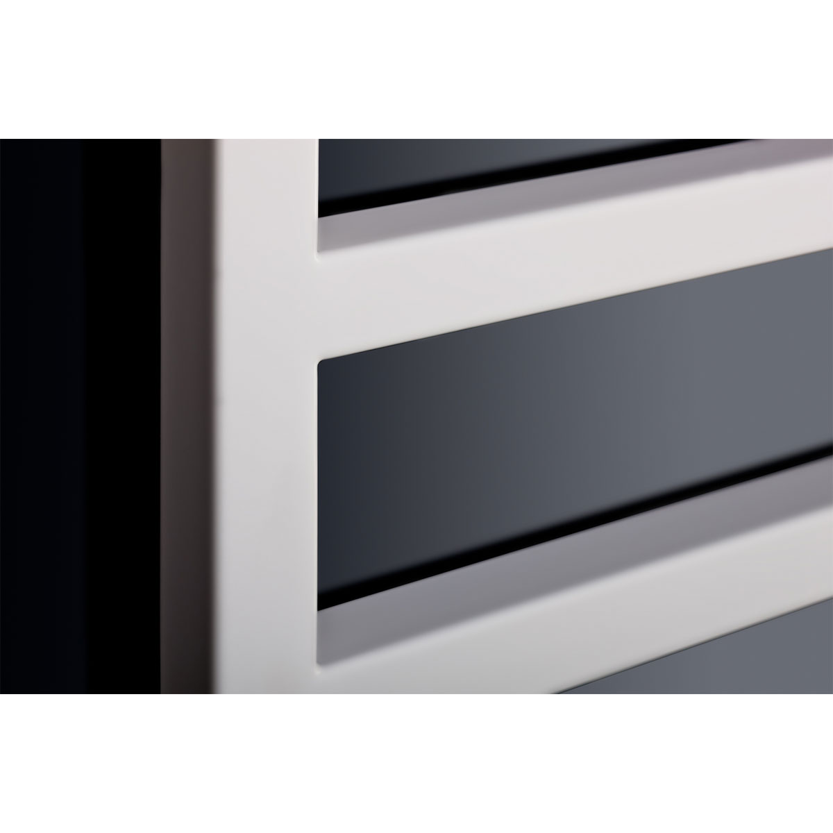 Ximax  Elektrischer Handtuchwärmer Pure 1470 x 600 mm 300 Watt Typ 7 Weiß Bild 2