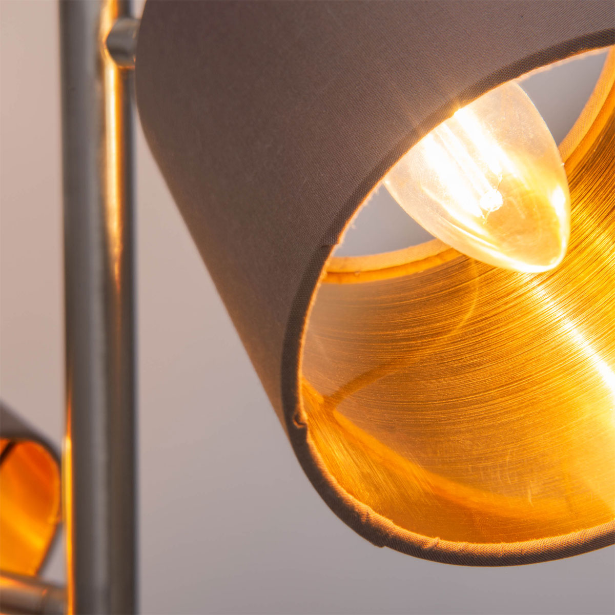 näve  Stehleuchte Maron braun Bild 7