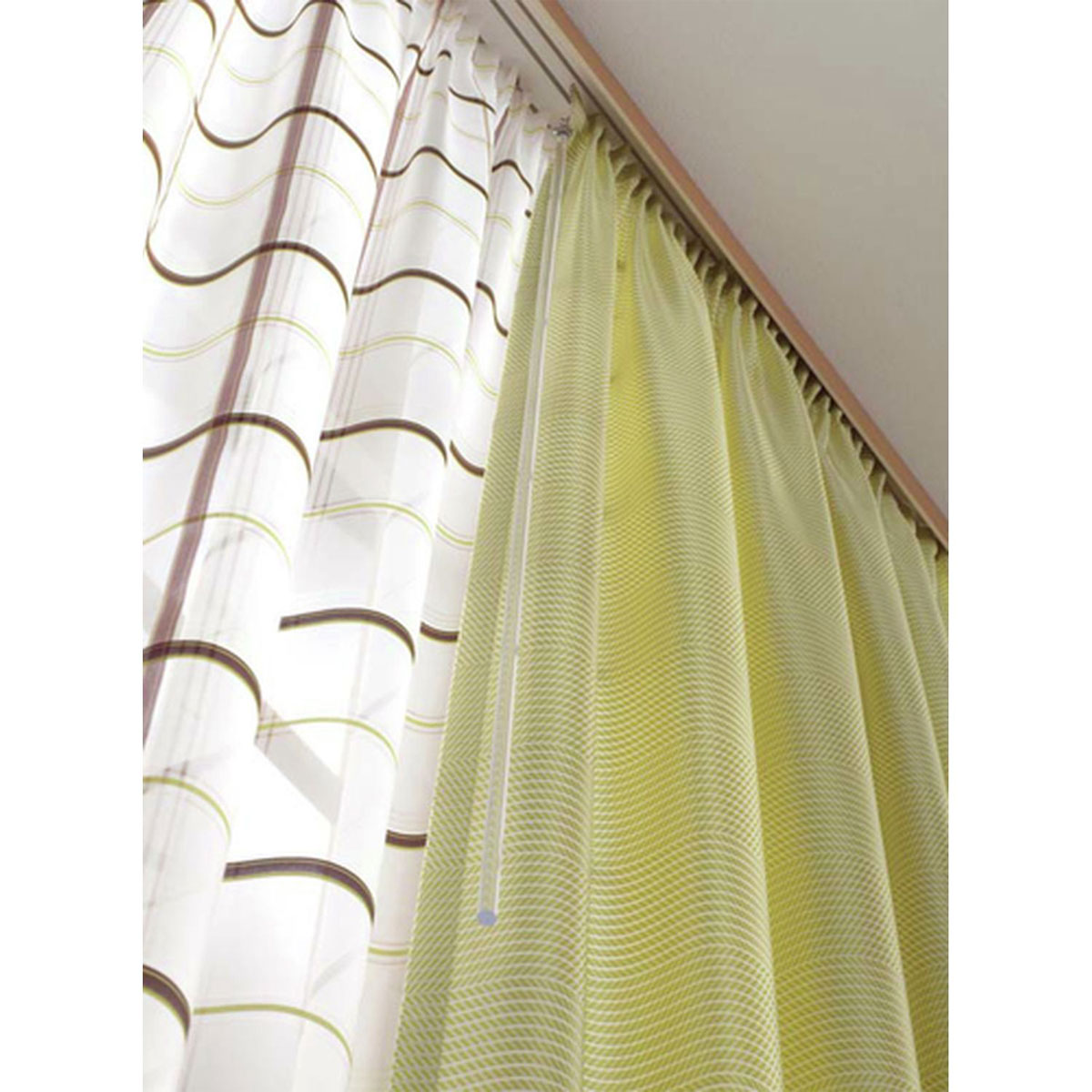 Gardinia Vorhangschiene GE3 180 cm mit Profil für Blendenbefestigung weiß Bild 4