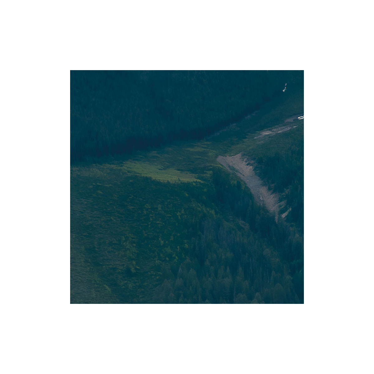 Komar  Vlies Fototapete Burning Emerald 450x280 cm Bild 8