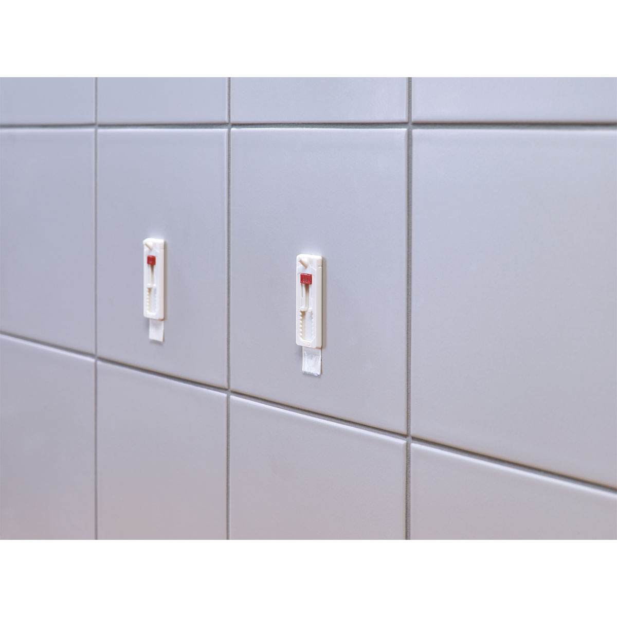 Tesa Klebenagel für Fliesen 2 Stück Traglast 2 x 2 Kg Bild 4