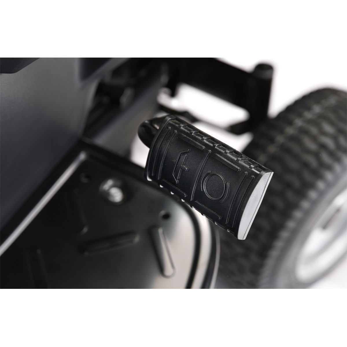 Alpina-Garden Rasentraktor AT3 98 A Bild 6