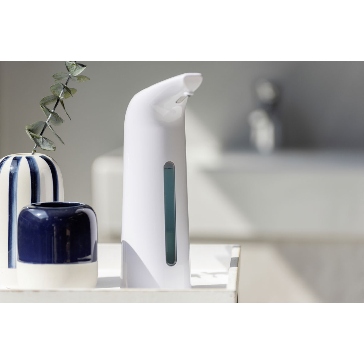 Wenko  Sensor Desinfektionsmittel- und Seifenspender Larino automatischer Infrarot Seifen-Dosierer und Desinfektionsspender Füllmenge 400 ml Bild 8