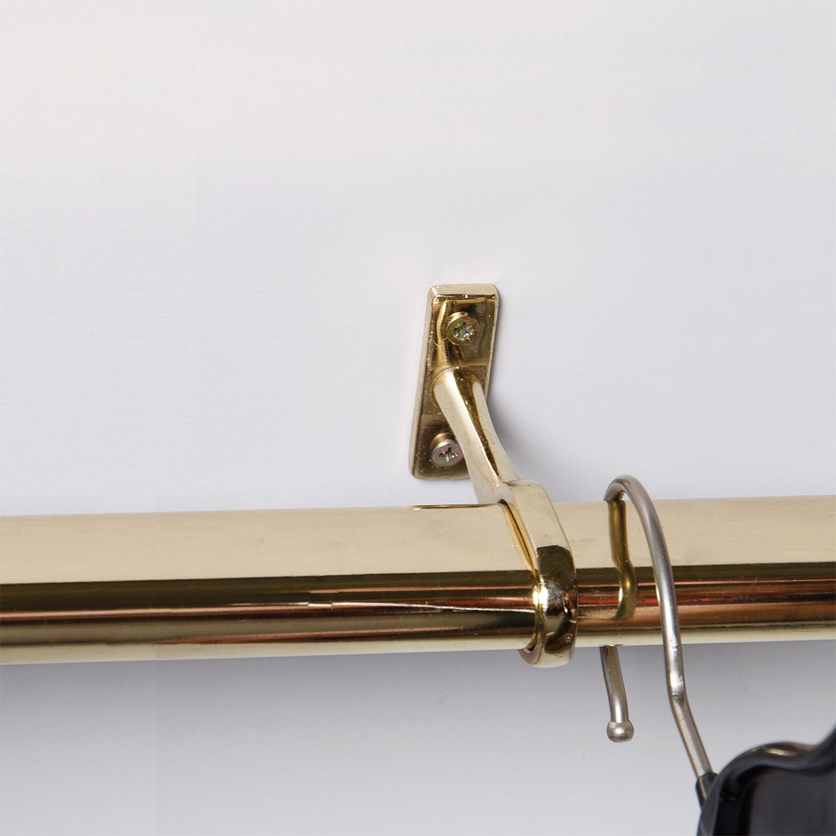 Suki Mittelhalter Durchmesser 3 cm oval gold Bild 2