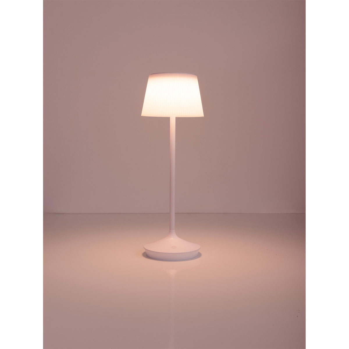 näve Solar-Tischleuchte Emmi weiß mit Akku 13x13x38cm dimmbar Bild 6