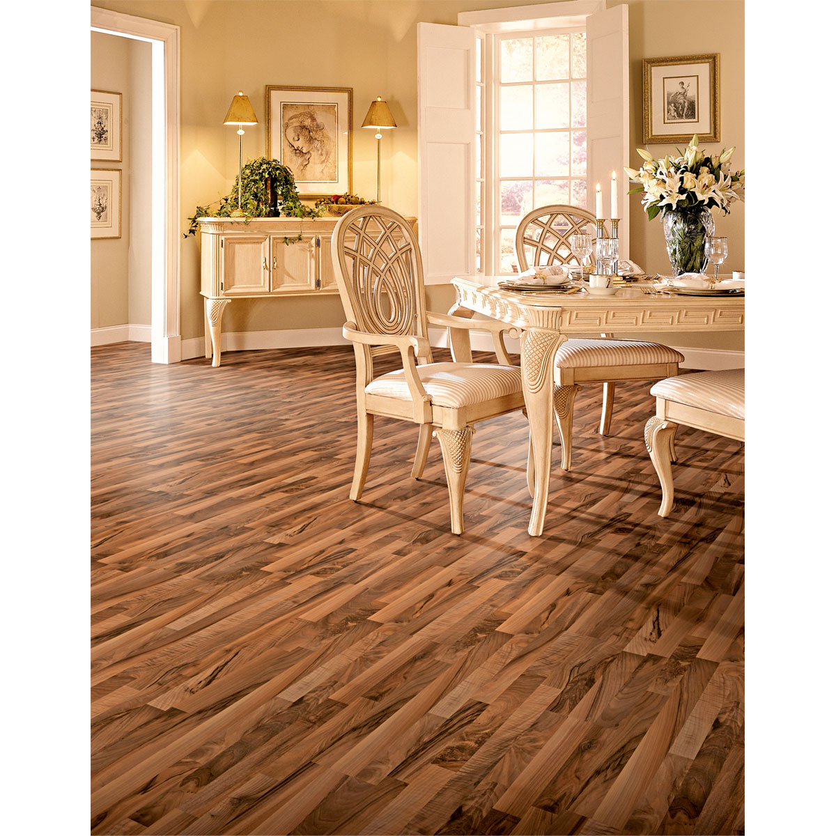 Basic Laminatboden Nussbaum 137,6 x 19,3 cm Bild 3