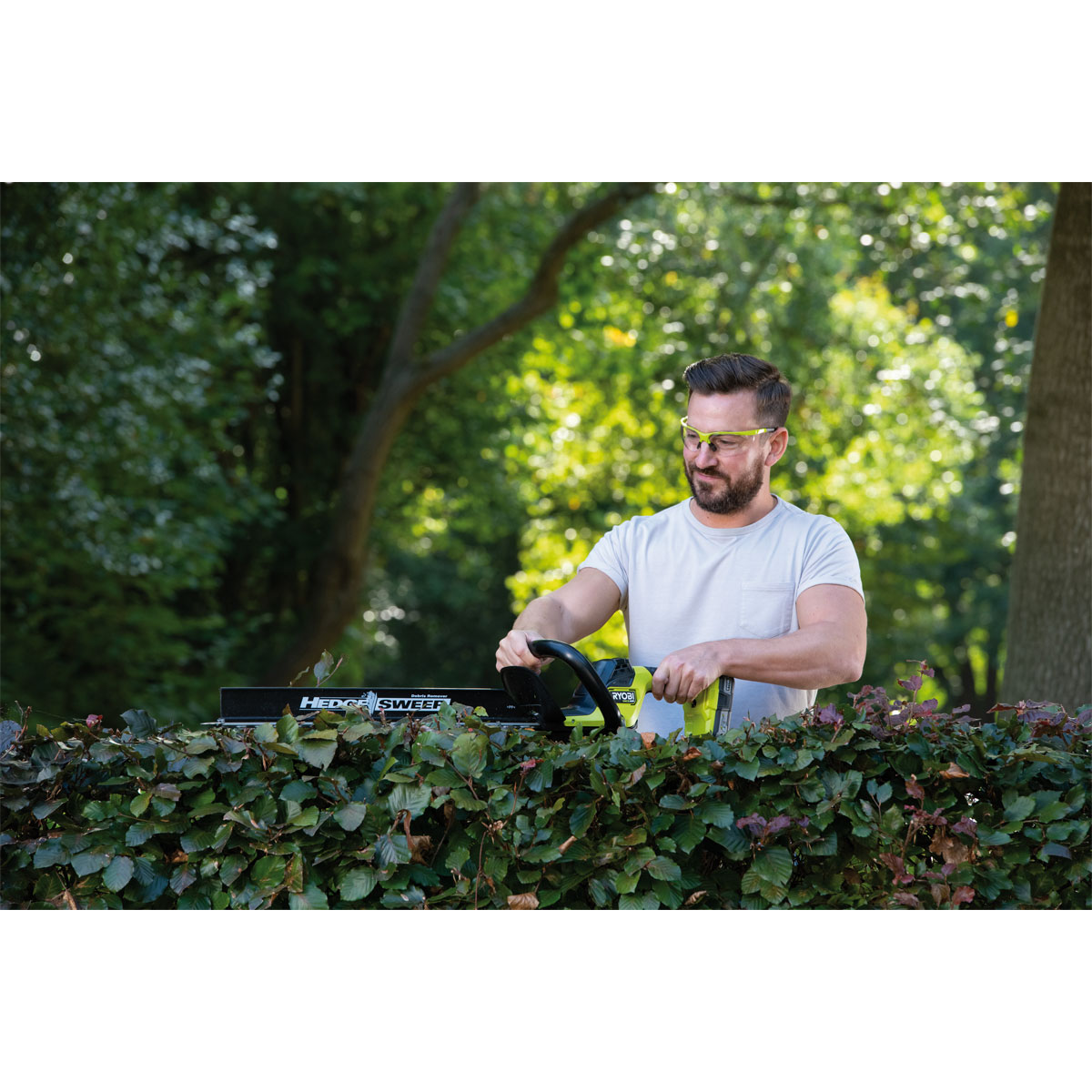 Ryobi  18V Akku-Heckenscheren-Set RY18HTX60A-125 60 cm Schnittlänge inkl 2,5 Ah Akku u Ladegerät Bild 4