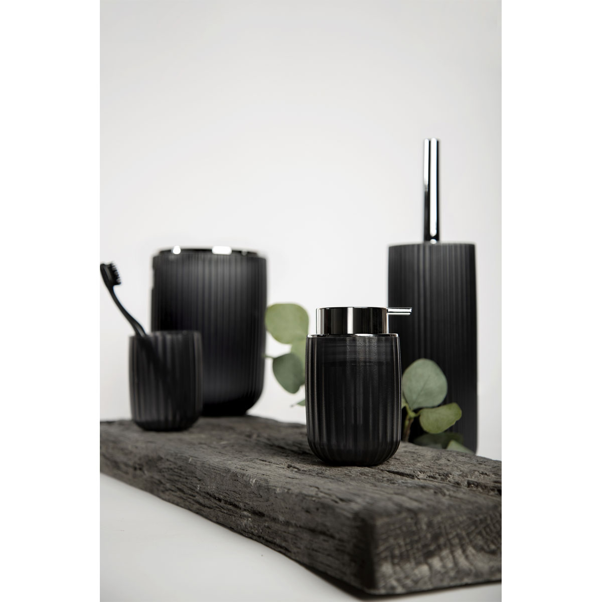 Wenko Schwingdeckeleimer Agropoli S grau 2 L Bild 4