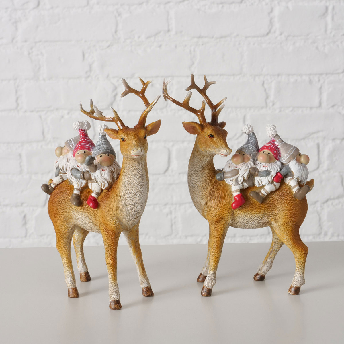 Figur Fiete Hirsch Wichtel 10,5 x 5,4 x 15,5 cm braun grau rot weiß