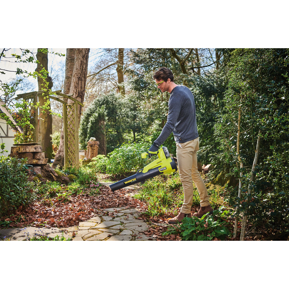 Ryobi  18V Akku-Laubgeblaese RY18BLXC-0 Luftgeschwindigkeit 177 km/h solo Bild 3