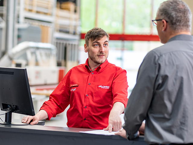 Online Exklusiv im Markt mit Berater