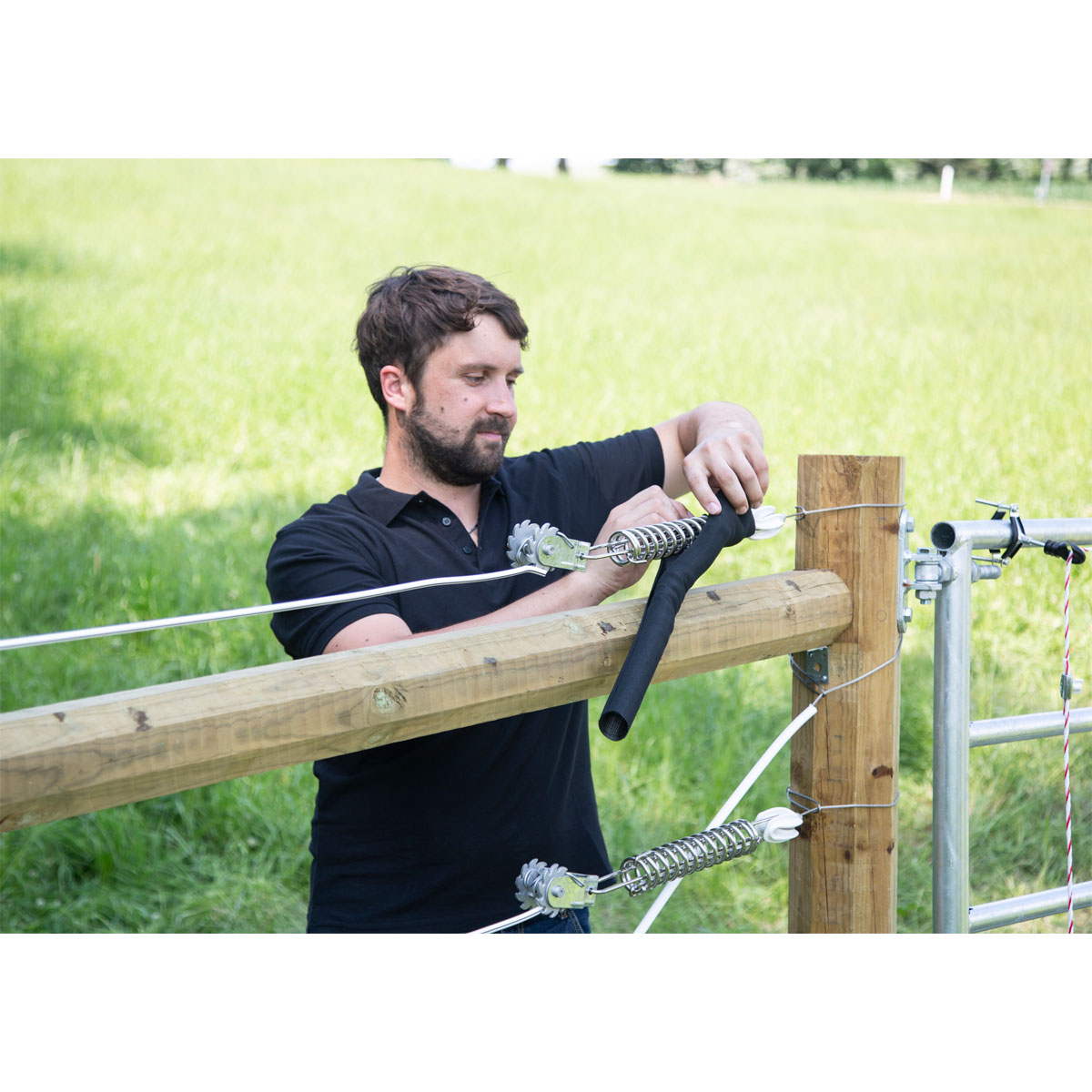 Abspann-Set mit Isolierei horizontal 4-teilig Bild 2