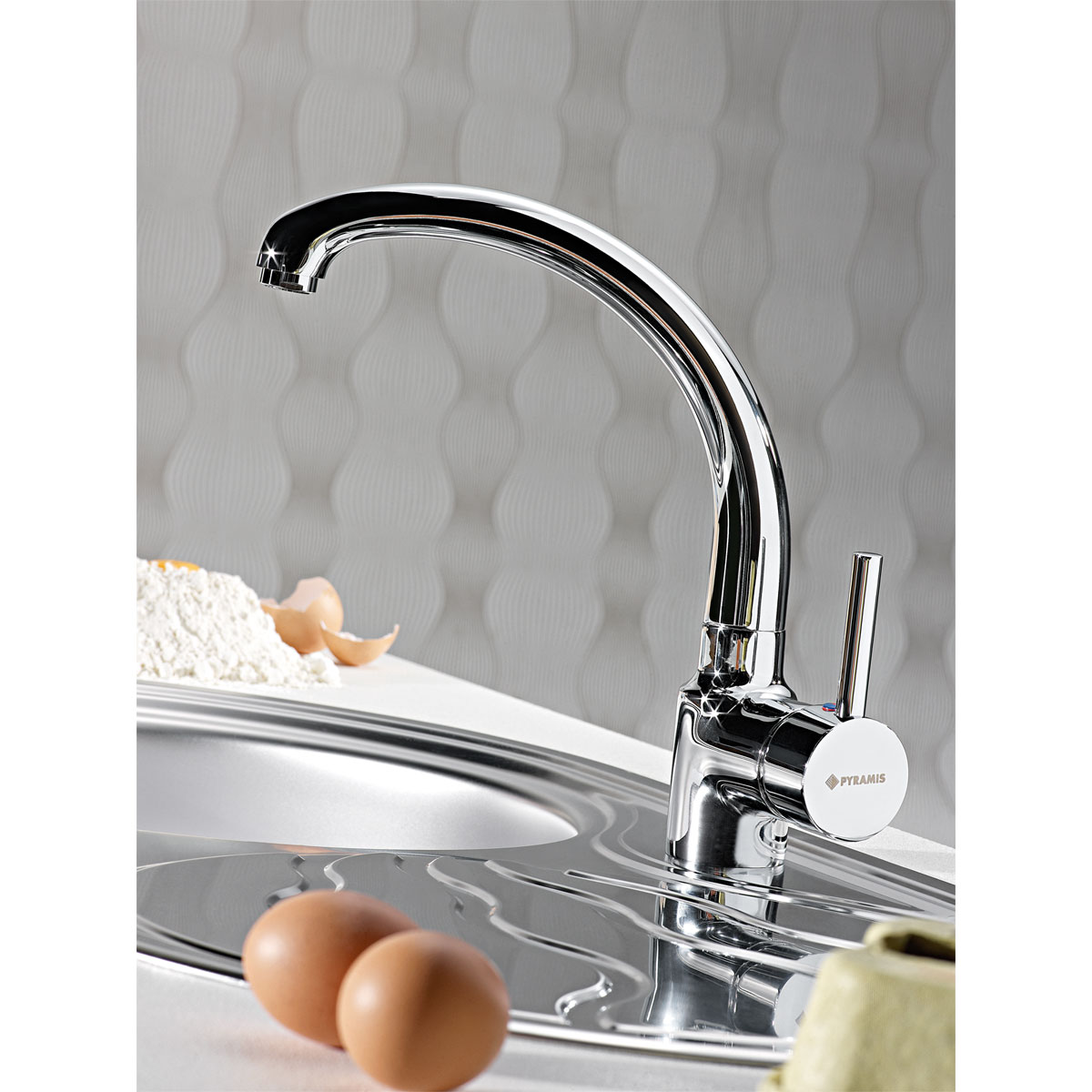 Pyramis Spültischarmatur „Armonica“ verchromt schwenkbar