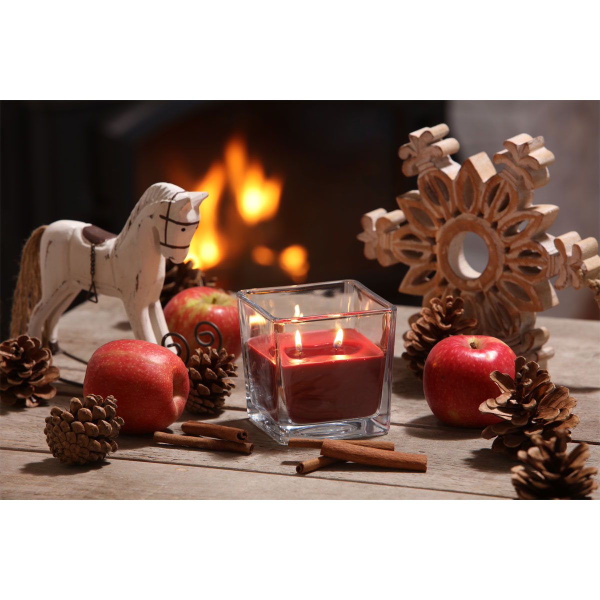 Duftkerze Winter Dream Bratapfel 10 x 10 x 10 cm Bild 3