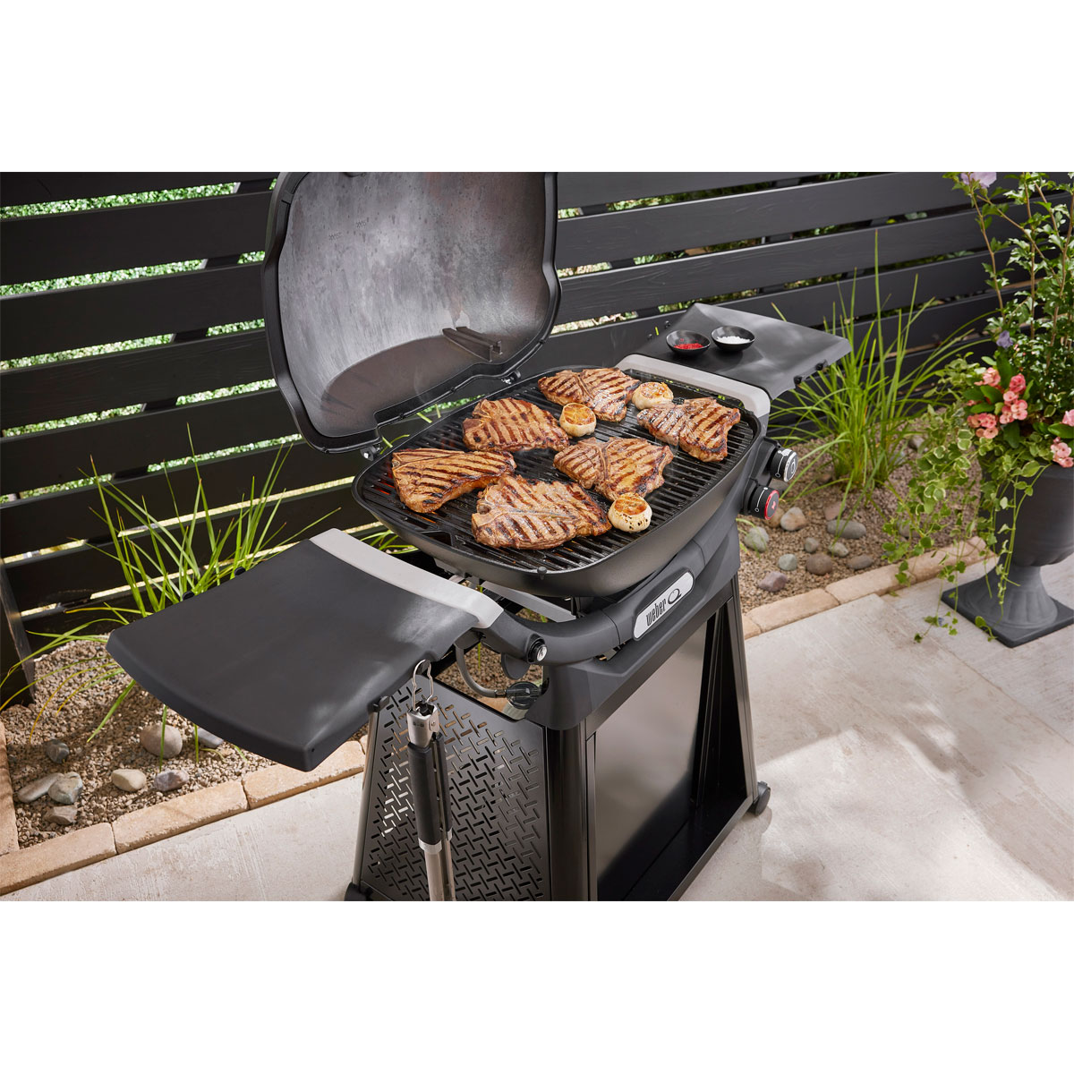Weber  Gasgrill mit Rollwagen Q3200N+ Bild 10