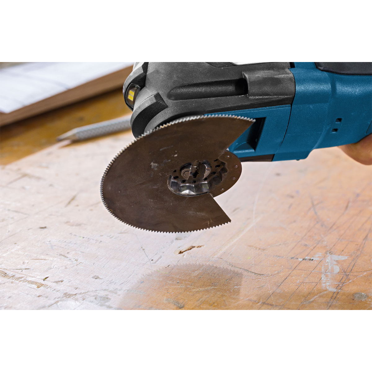 Bosch Professional  Akku-Multitool GOP 18V-28 Solo Bild 5