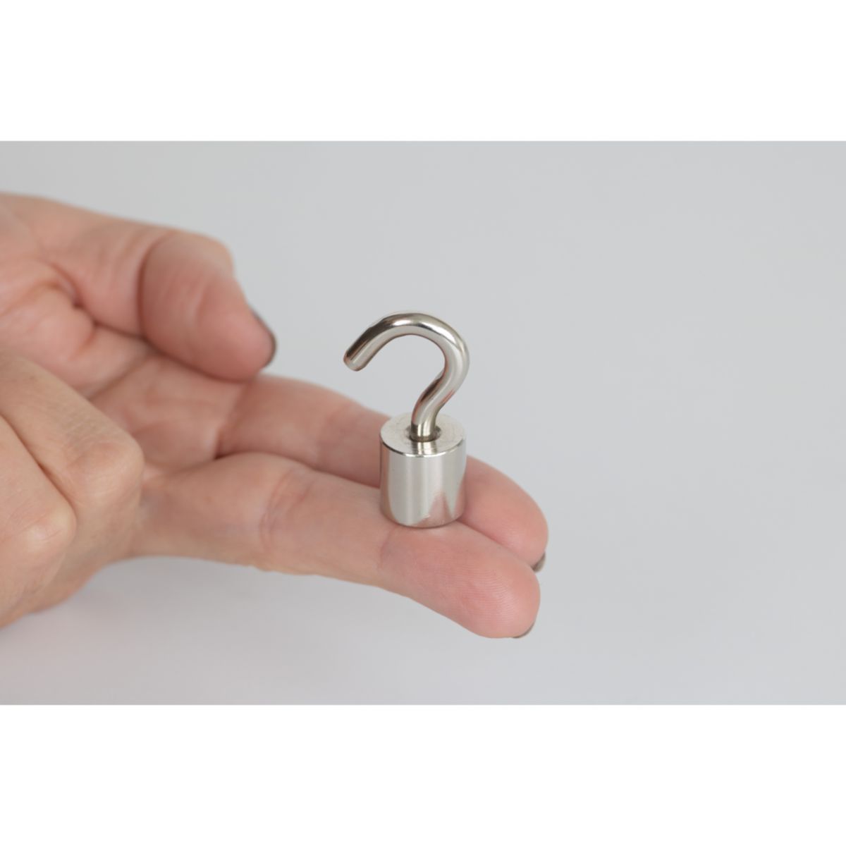 Topfmagnet Neodym mit Schraubhaken M5 Ø 15 x 38 mm, silber Bild 6
