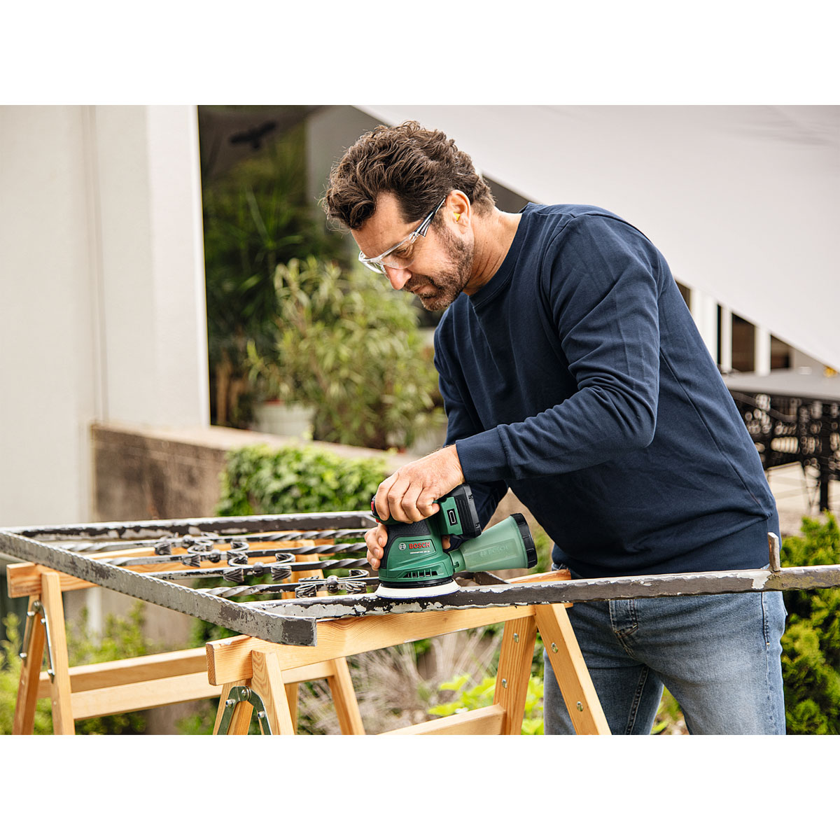 Bosch Akku-Exzenterschleifer Universal Orbit 18V-20 solo Bild 8