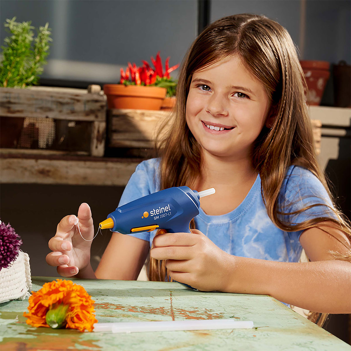 Steinel  Niedrigtemperatur Klebepistole GlueMatic 1007-LT mit 7 mm Klebesticks Bild 3