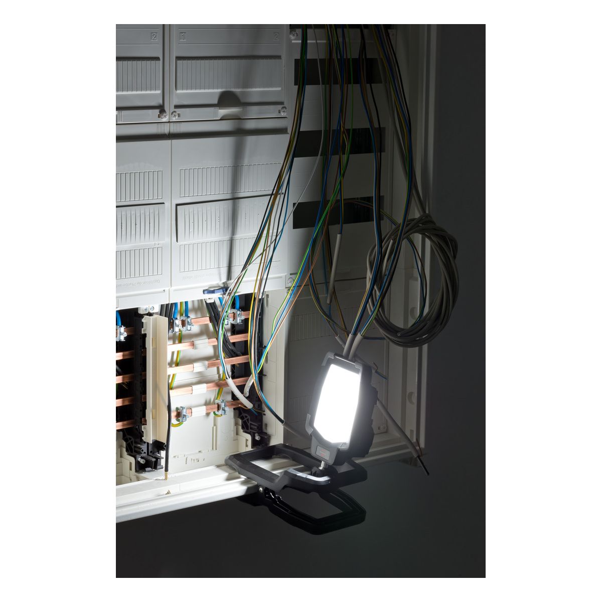 Brennenstuhl Mobiler Akku LED Arbeitsstrahler CL 4050 MA Bild 9