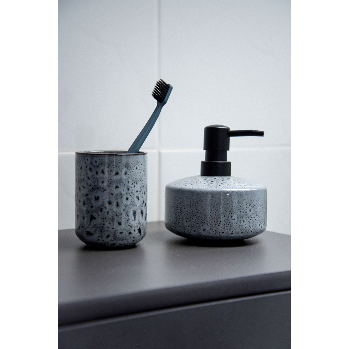 Wenko Zahnputzbecher Oviedo Bild 4