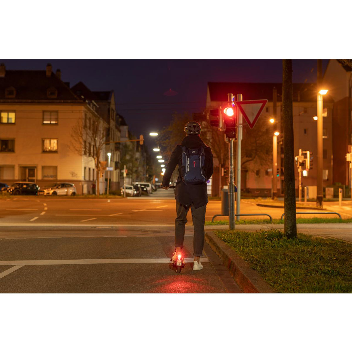 Fischer Bikes Rucksack mit Blinkfunktion blau Bild 6