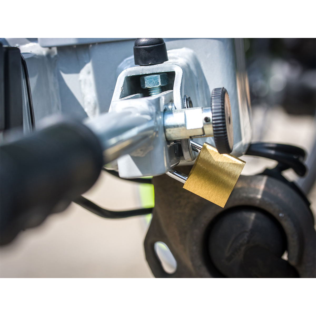 EUFAB Fahrrad-Kupplungsträger Luke für 4 Fahrräder Bild 5