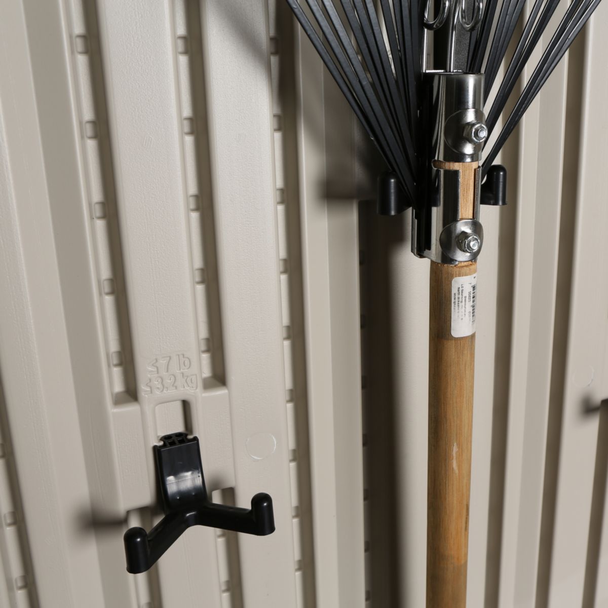 Lifetime Gerätehaus Makro 243,84x609,6x243,84 cm Bild 8