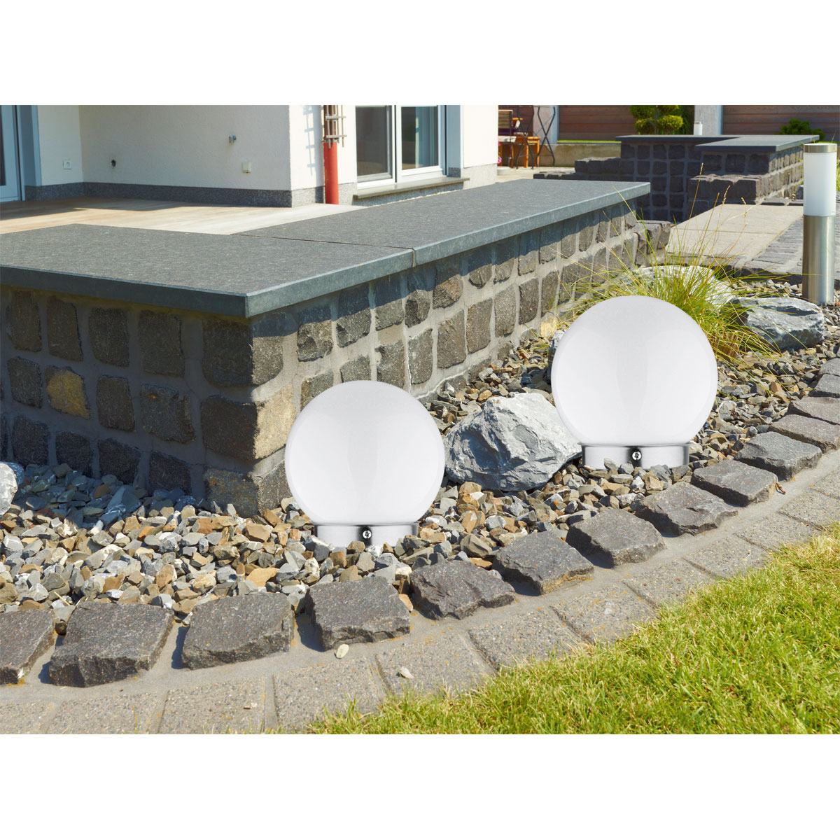 Flector Garten Solar-Kugelleuchte Durchmesser 30 cm weiß Bild 6