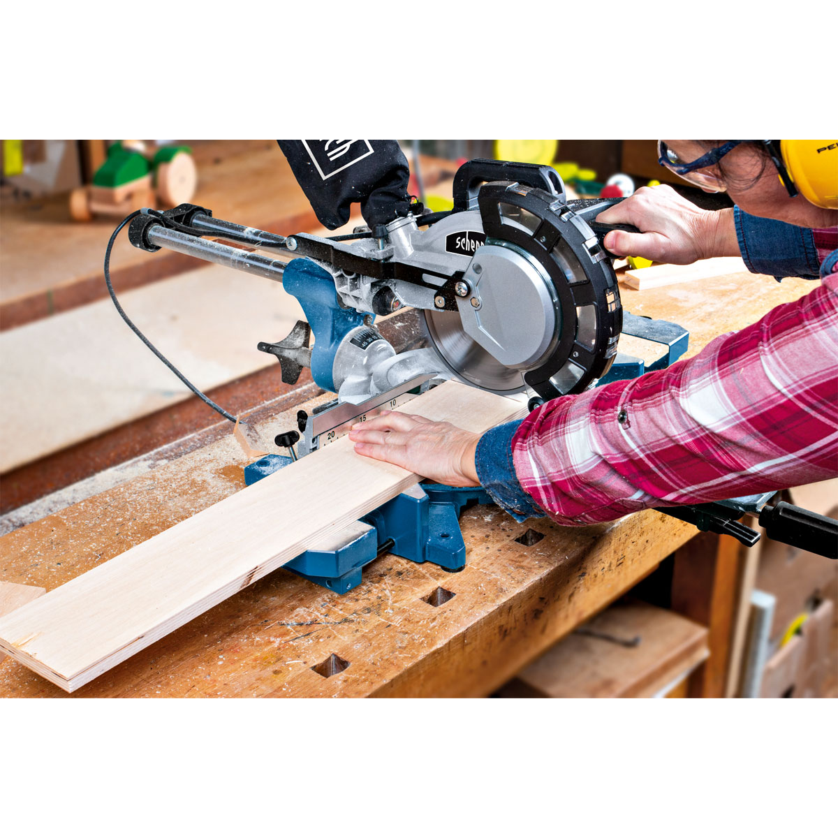 Scheppach Kappzugsäge HM216 Bild 2