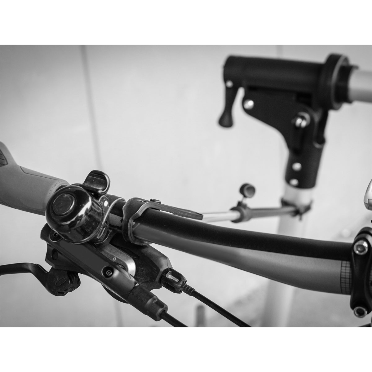 EUFAB Montageständer für E-Bikes Bild 2