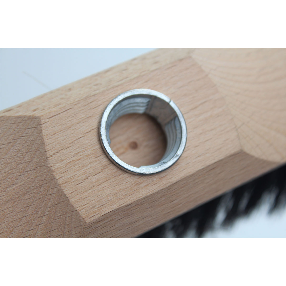 Peggy-Perfect Besen natur lackiert Rosshaar Bild 2