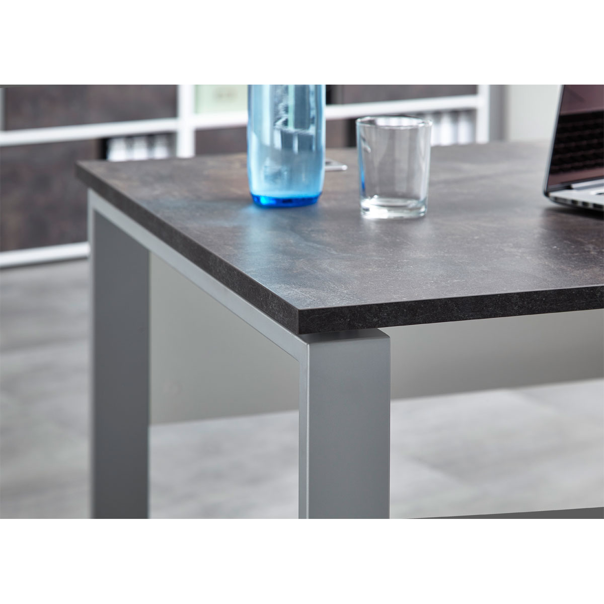 Schreibtisch Altena mit Metallkufen 158 x 75 x 79 cm weiß/Basalto-Dunkel Bild 2