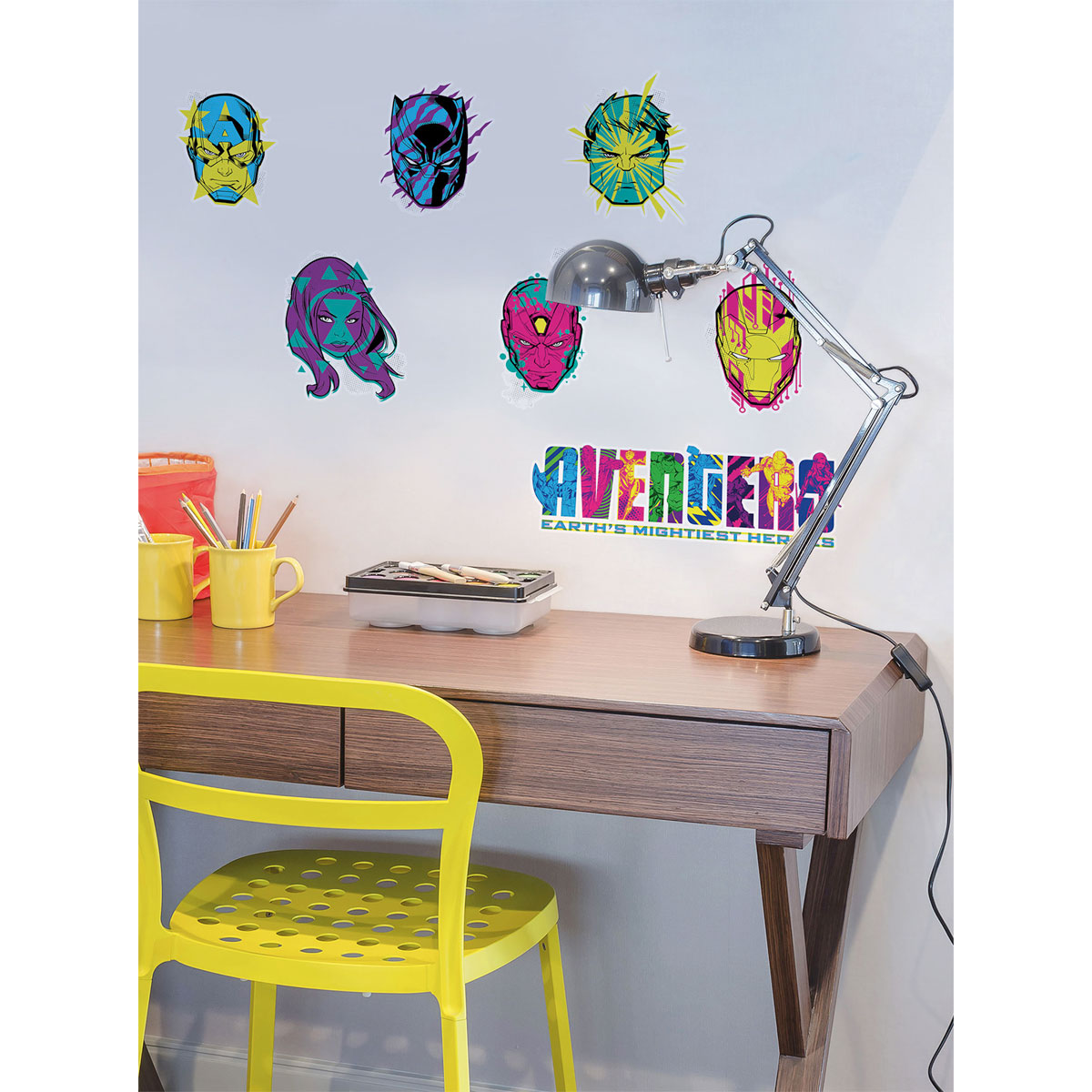 Komar  Wandtattoo Avengers Mightiest Heroes 100x70 cm