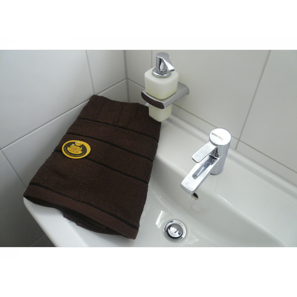 Gözze Duschtuch Berlin schokolade70 x 140 cm