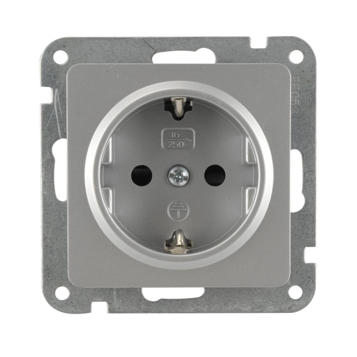 Steckdose mit Kindersicherung Le Mans silber Serie 603