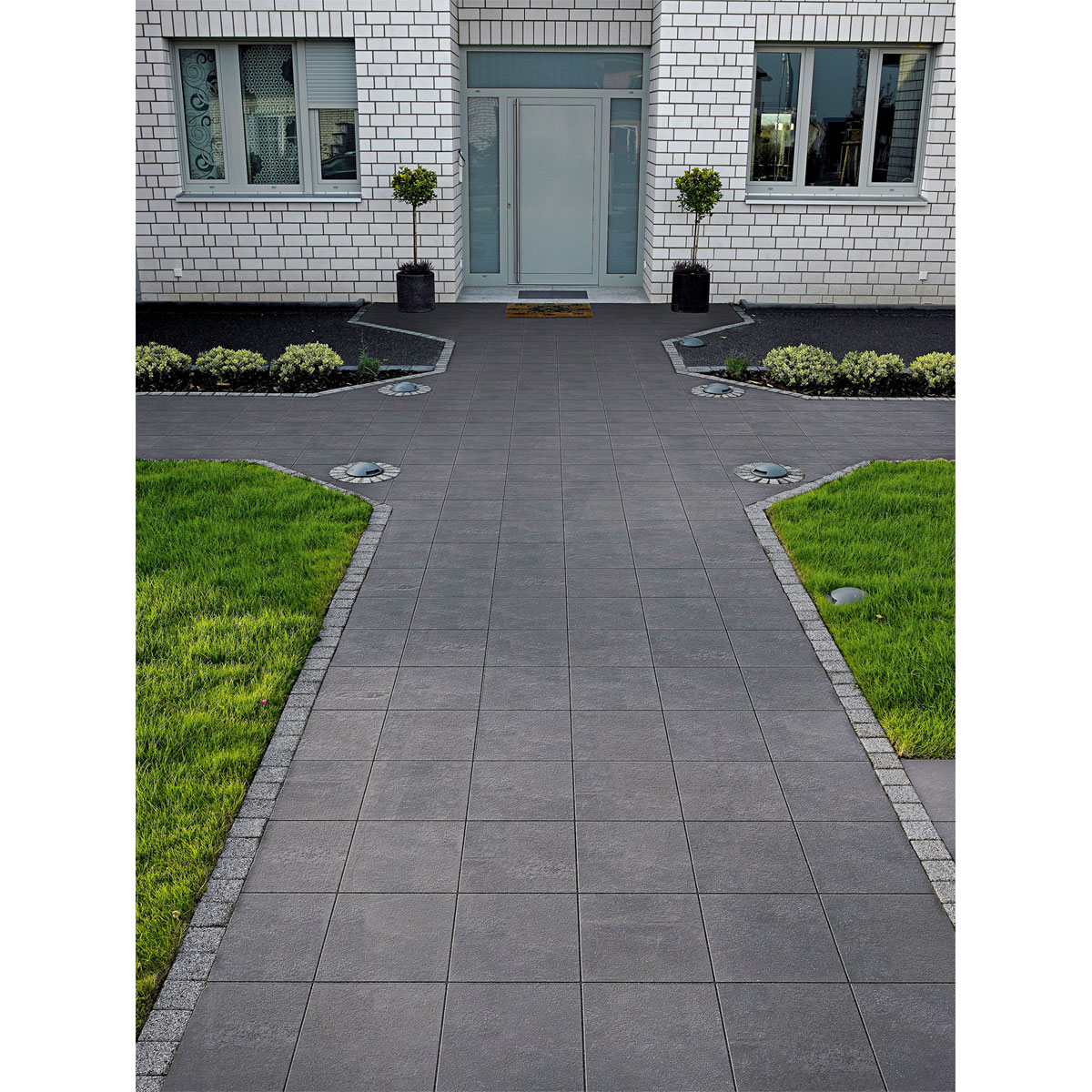 Lusit  Beton-Gehwegplatte grau 40 x 40 x 4 cm Bild 5