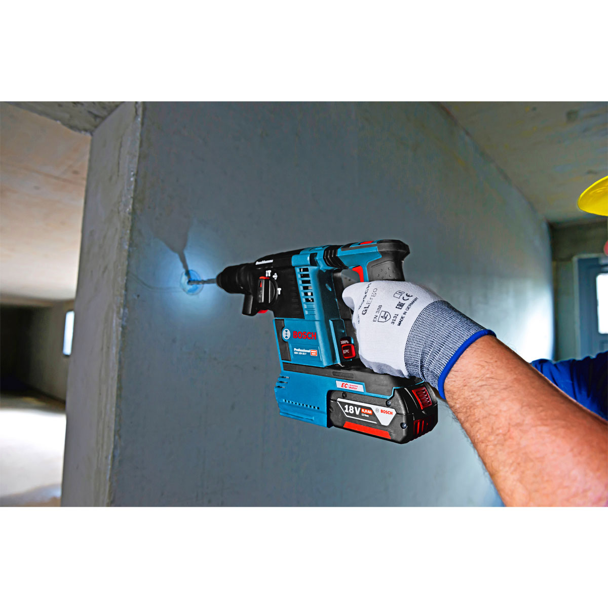 Bosch Professional  Akku-Bohrhammer GBH 18V-26 F Bild 8