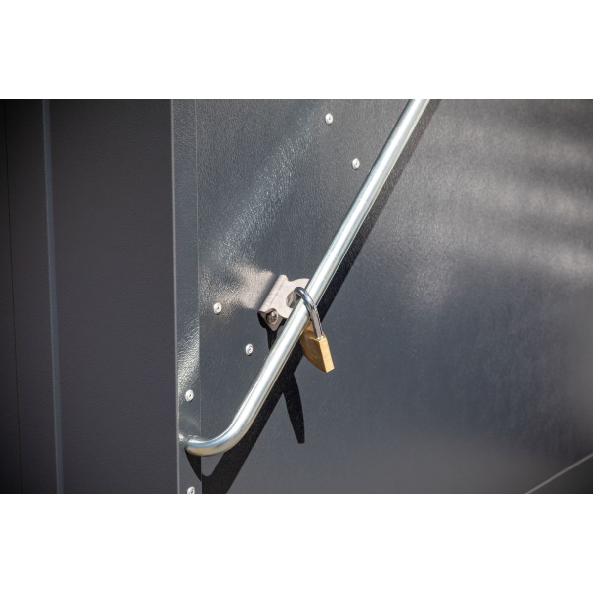 Trimetals Geräteschrank Stowaway 87x136x112 cm Bild 6