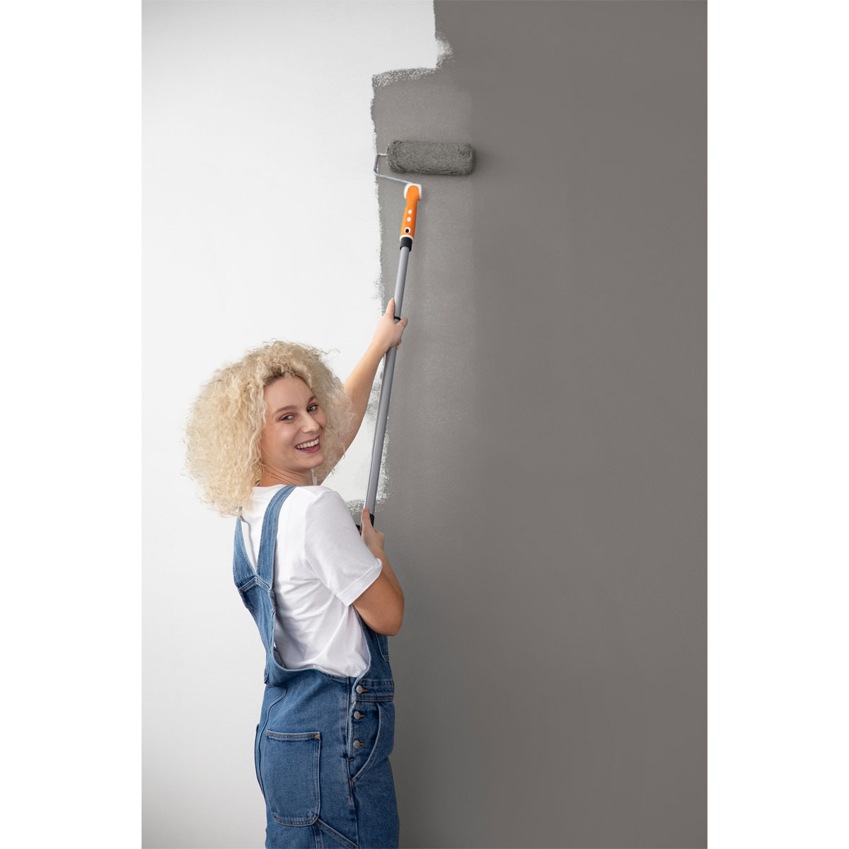 Alpina Innenfarbe pure farben 2,5 L Felsgrau matt Bild 3