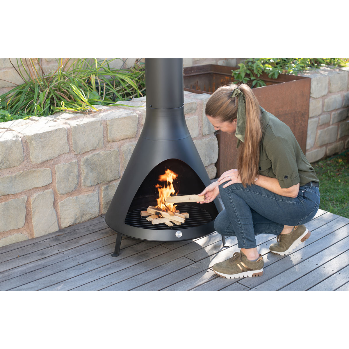 Westmann Terrassenofen Gartenkamin inkl. Rauchablass 70x70x160cm Schwarz Bild 2