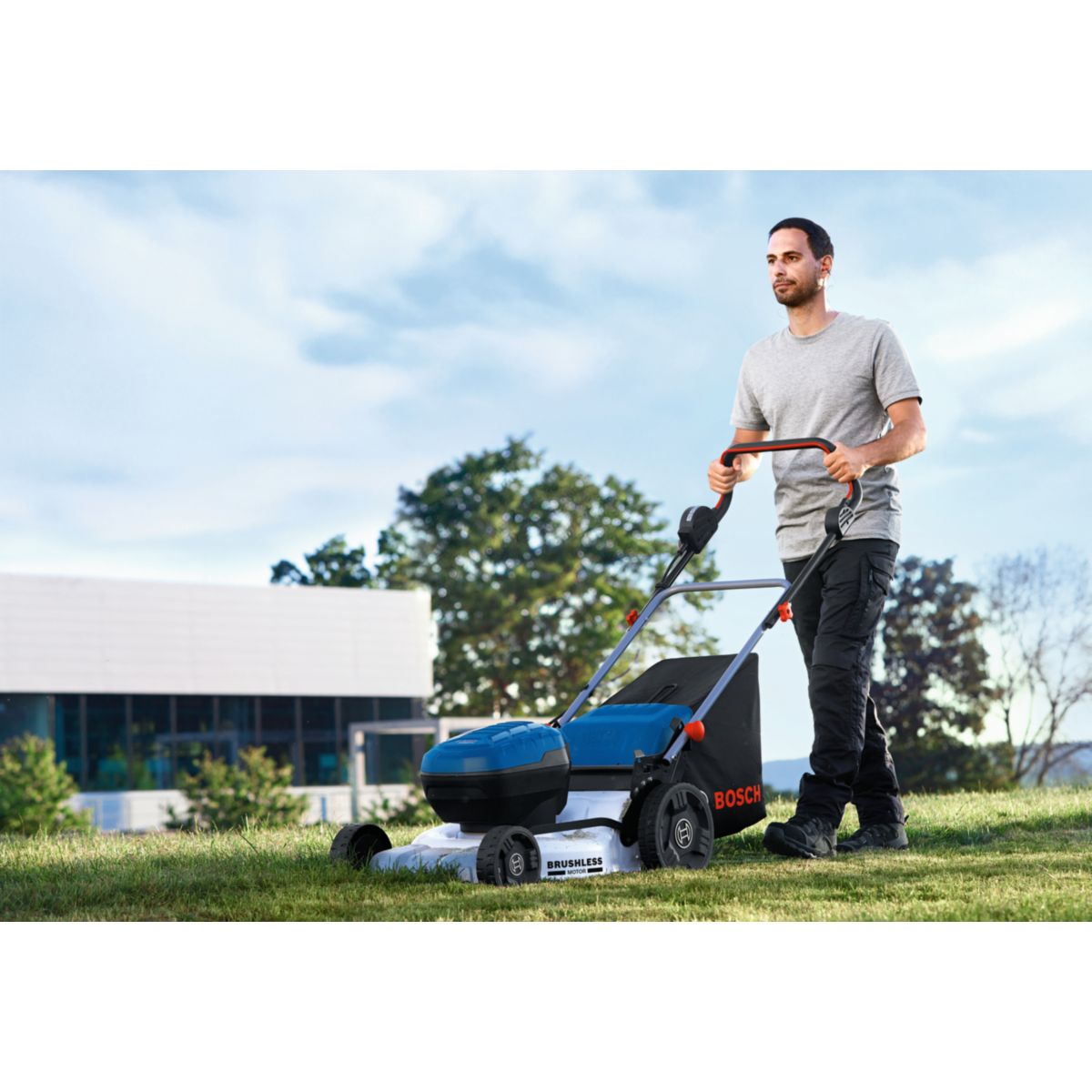 Bosch Professional Akku- Rasenmäher GRA18V2-46 Solo Bild 6