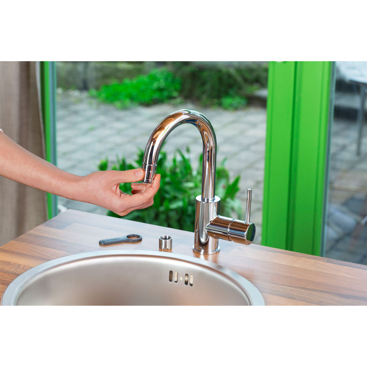 Gardena  Hahnverbinder für Indoor-Wasserhähne Bild 4