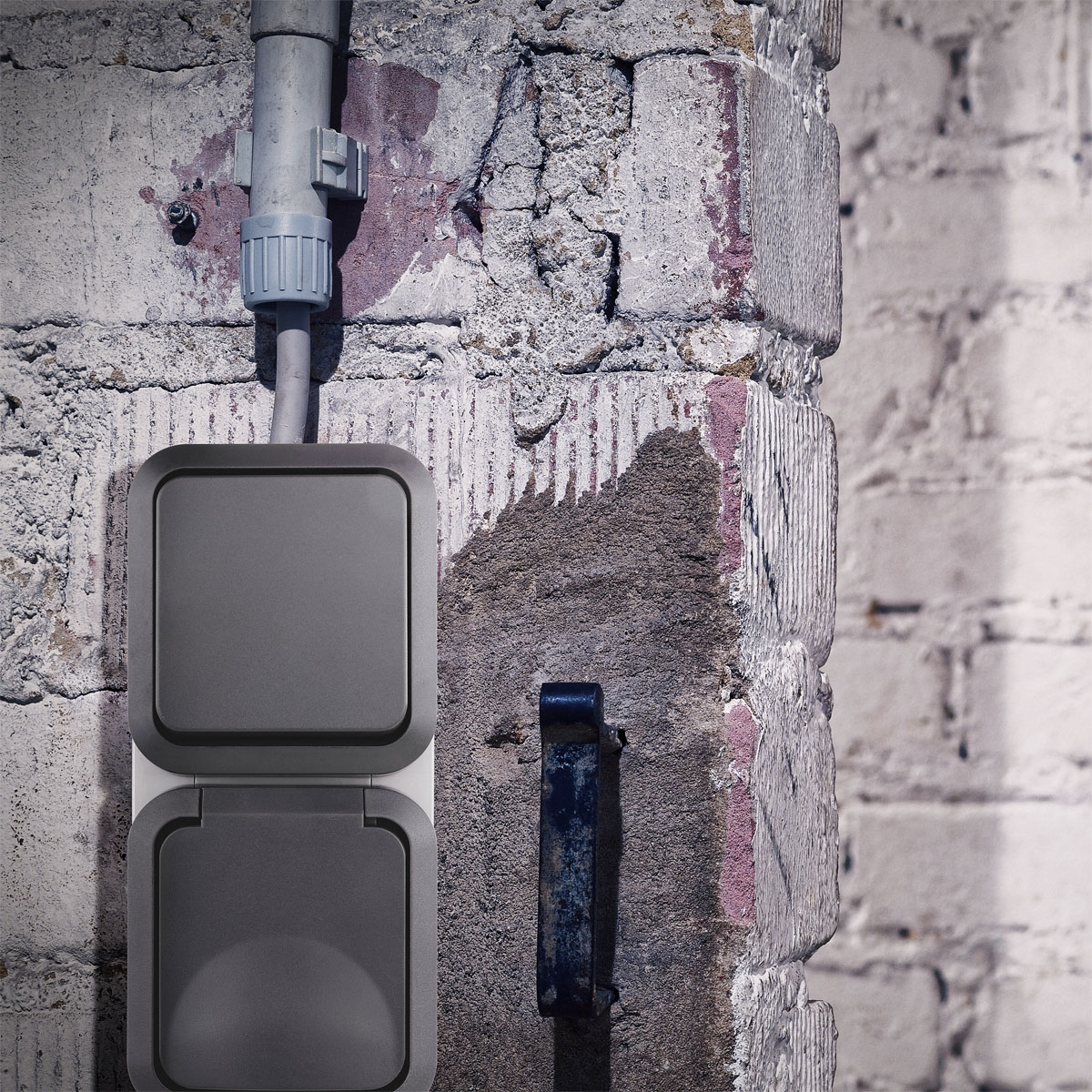 REV Ritter Kombi A/W-Schalter + Steckdose AquaStorm senkrecht Bild 12