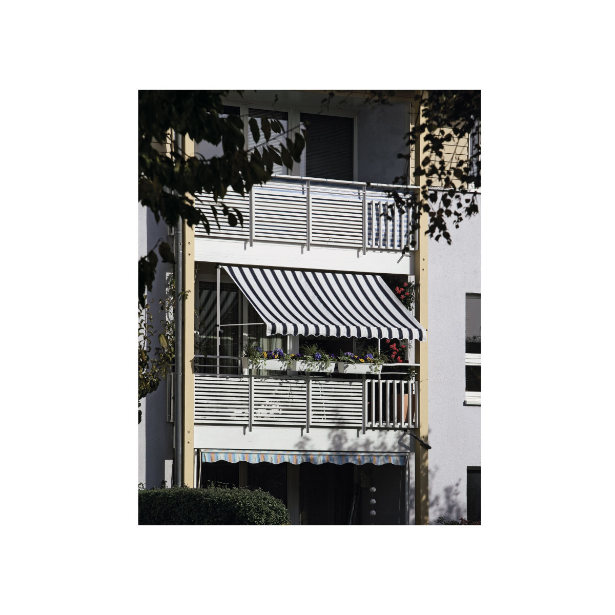 Durabil  Fallarm-/Balkonmarkise Lyon blau-weiss 300 x 120 cm Bild 2