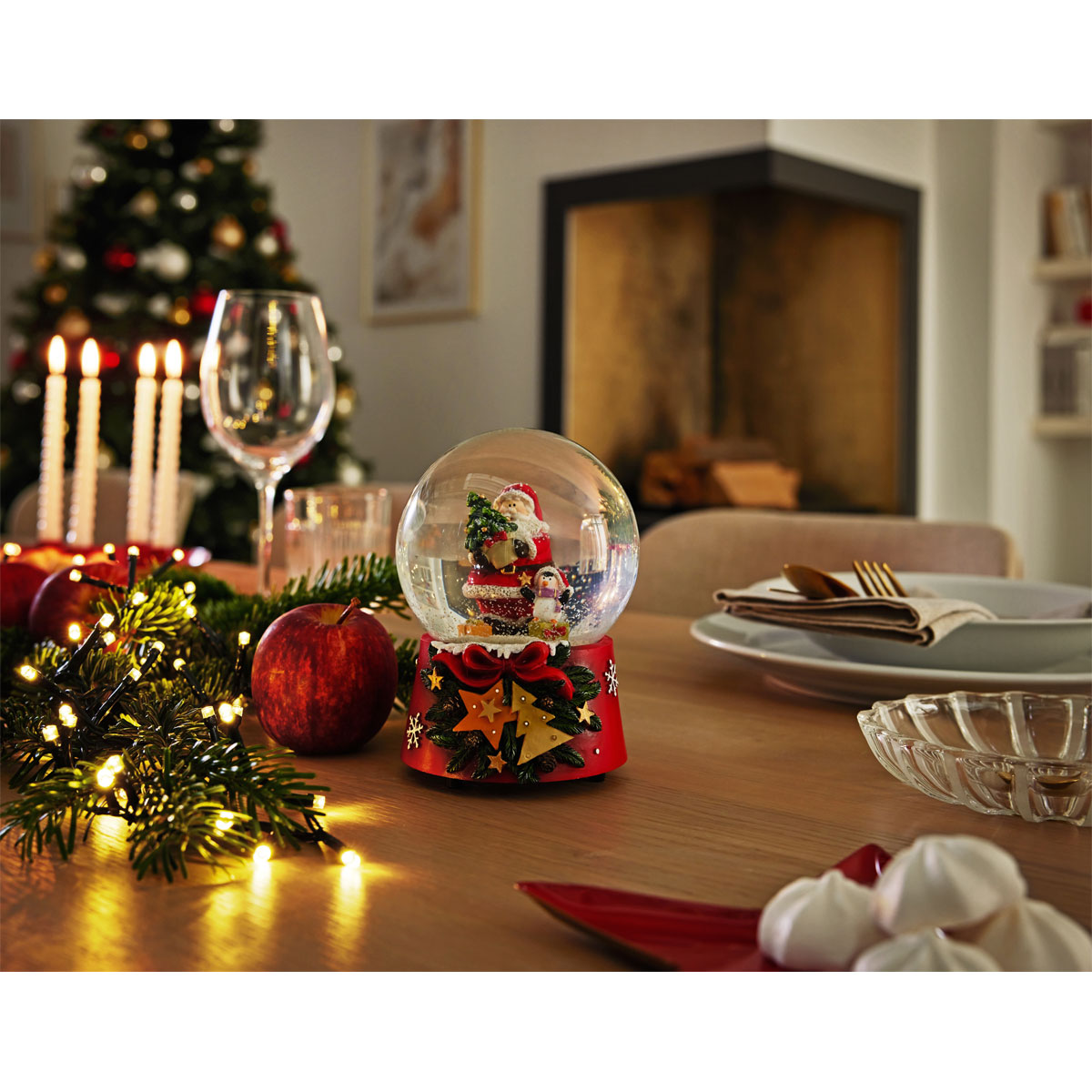 Spieluhr Schneekugel Santa sortiert Poly 14,5 cm Bild 3