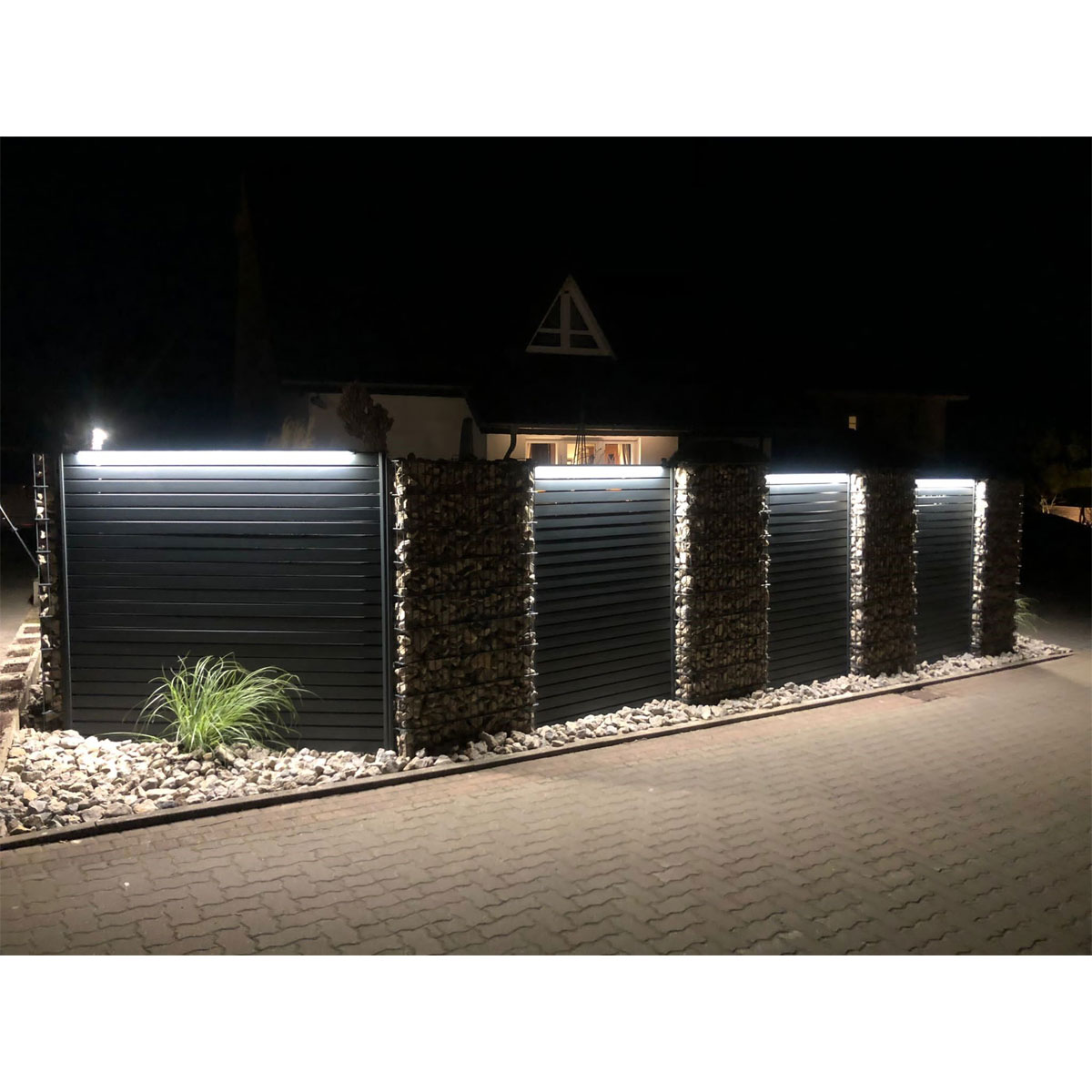 LyghtUp LED-Leuchtleiste fur Doppelstabmatten 196 cm silber Bild 7