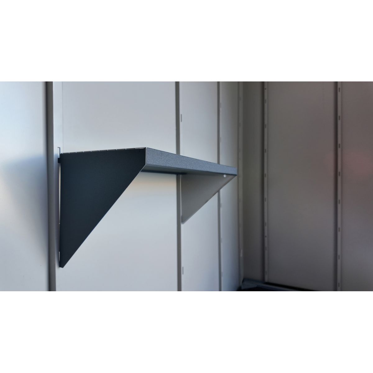 Weka Metall Regal 50cm für das Metallgerätehaus Gary